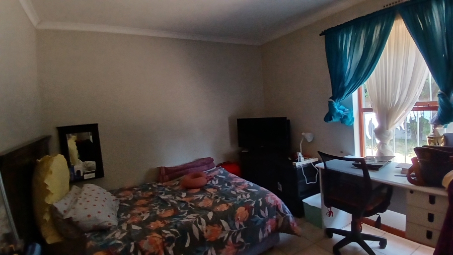 To Let 2 Bedroom Property for Rent in Edgemead Western Cape